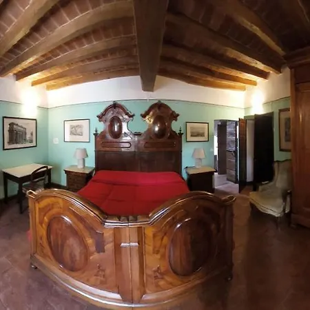 Couette-café La Forgia 4*