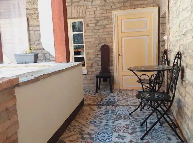 Frühstückspension La Forgia 4*